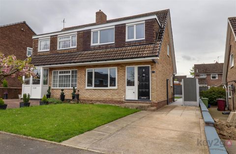Redwood Avenue, Killamarsh, Sheffield S21