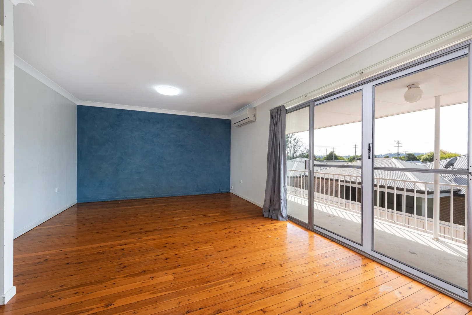 Additional image 2 of Unit 4/106 Taylor Street, Newtown QLD 4350
