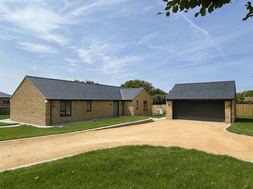 Additional image 17 of 3 bed detached bungalow for saleWatton Lane, Bridport DT6