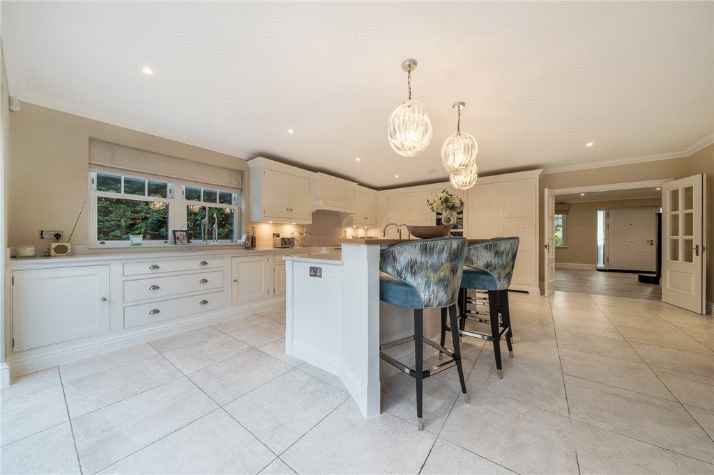 Additional image 9 of 6 bed detached house for salePlaistow Lane, Bromley BR1