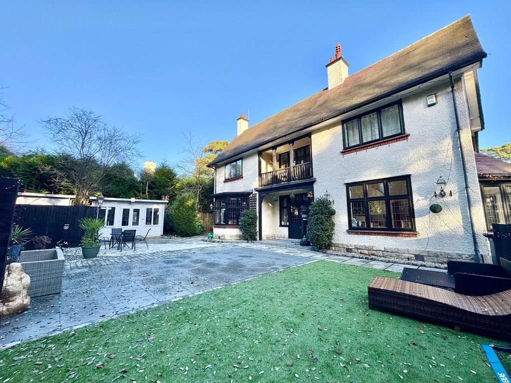 Additional image 25 of 6 bed detached house for saleTalbot Avenue, Talbot Woods, Bournemouth BH3