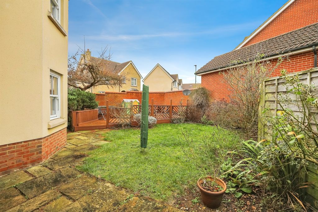 Additional image 17 of 6 bed detached house for saleApley Way, Lower Cambourne, Cambridge CB23