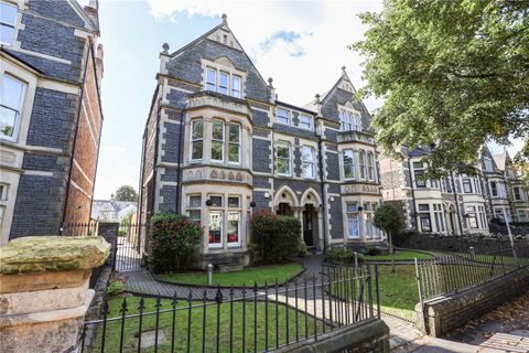 Cwrt Soffia, Pontcanna CF11
