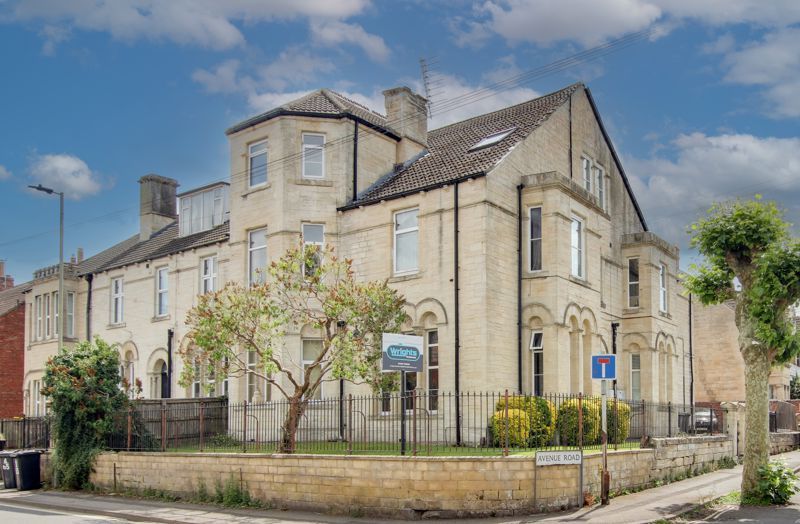 1 bed flat for saleAvenue Road, Trowbridge BA14
