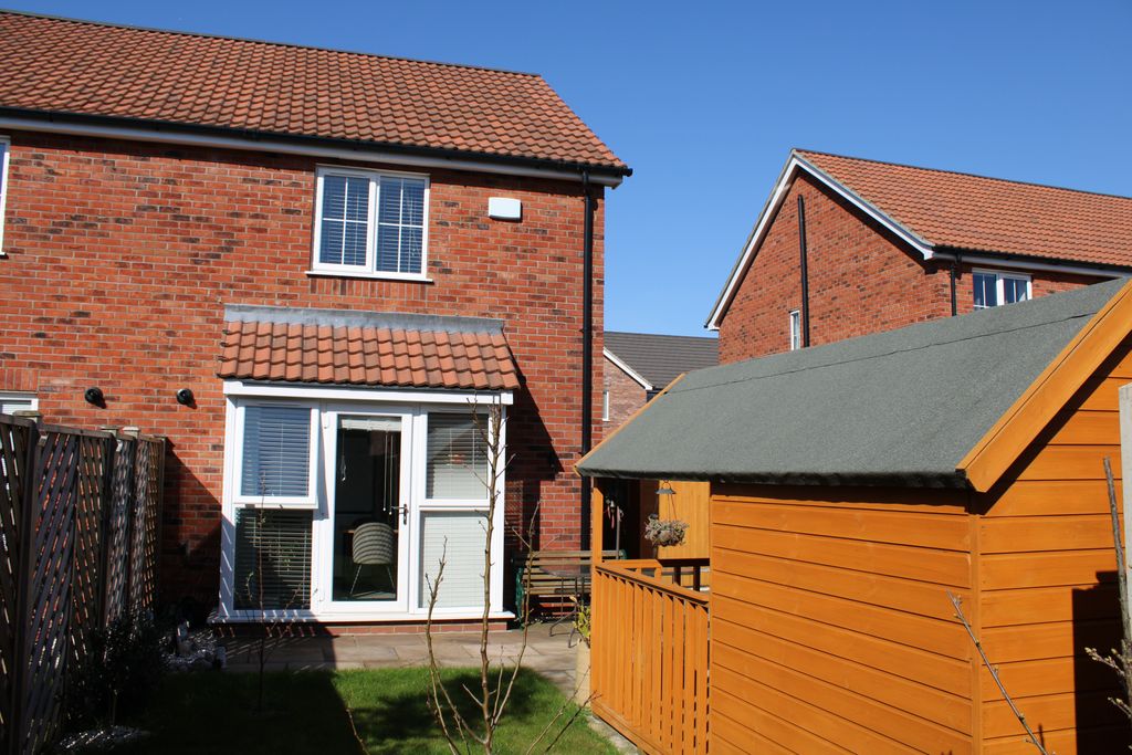 Additional image 11 of 2 bed semi-detached house for saleElswick Hopper Close, Brigg, Brigg DN20