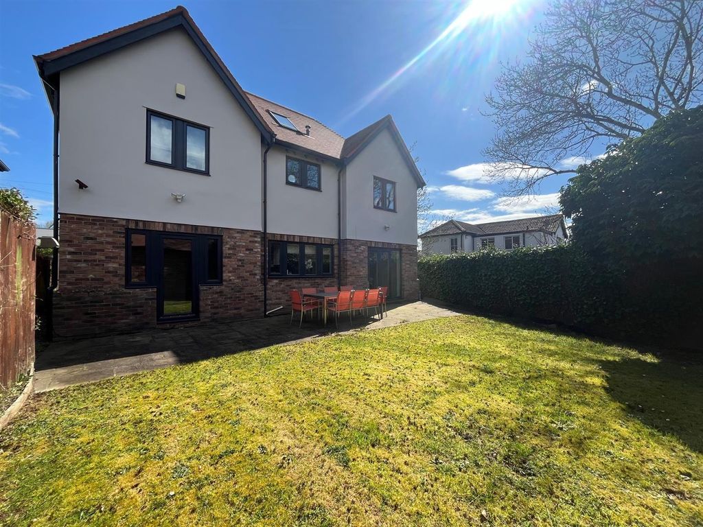 Additional image 17 of 5 bed detached house for saleBell Barn Road, Bristol BS9