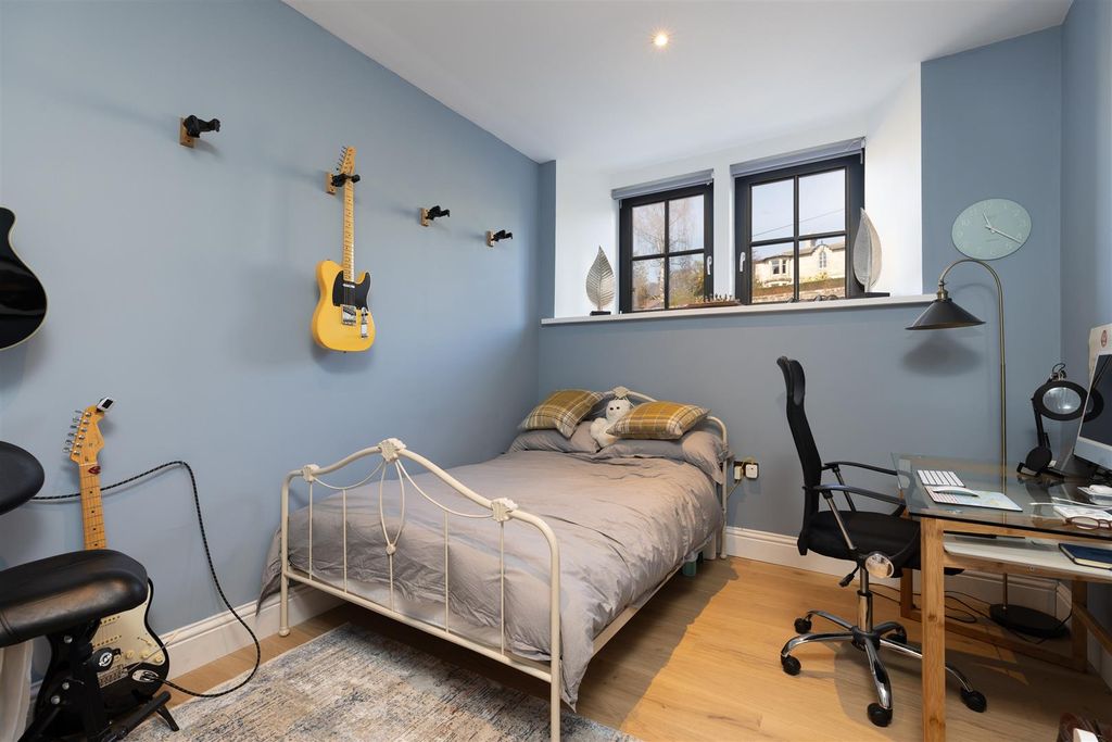 Additional image 8 of 3 bed property for sale14 Old School Apartments, Upper Allan Street, Blairgowrie PH10