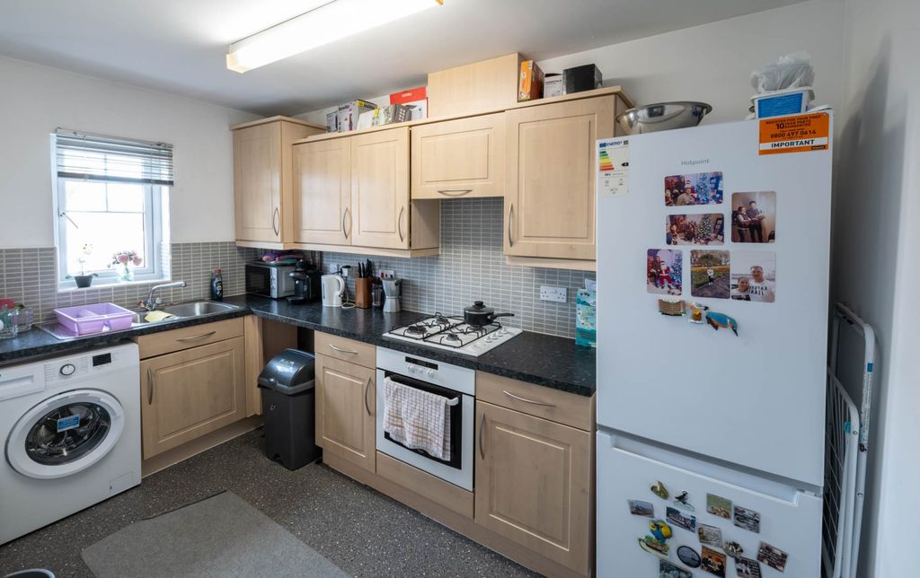 Additional image 6 of 2 bed block of flats for saleRiverside Close, Bridgwater TA6