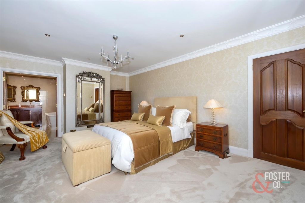 Additional image 20 of 5 bed detached house for saleSurrenden Crescent, Brighton BN1
