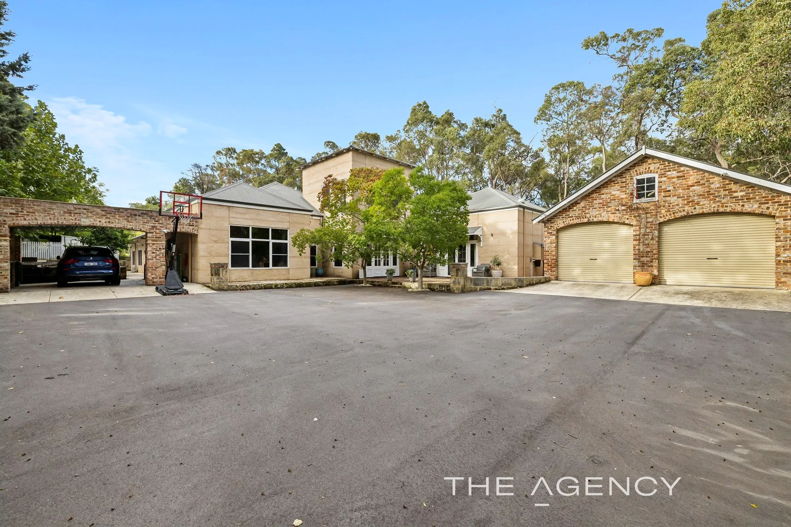 455 Coolgardie Street, Mundaring WA 6073