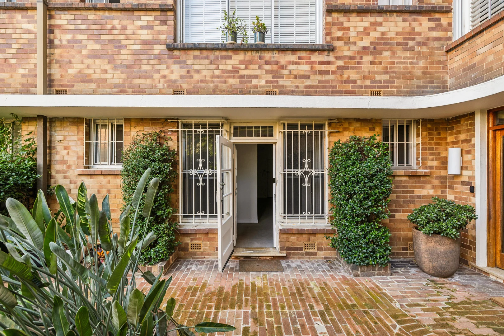 Additional image 11 of 6/4 Ward Avenue, Elizabeth Bay NSW 2011