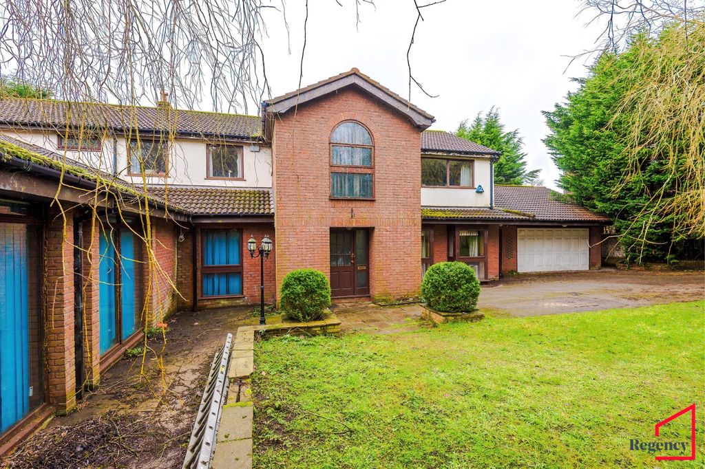 Additional image 38 of 6 bed detached house for saleVictoria Road, Heaton, Bolton BL1