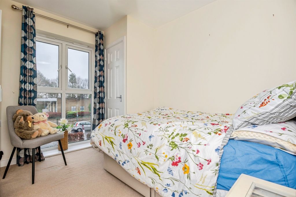Additional image 12 of 2 bed flat for saleHill View Road, Malvern WR14