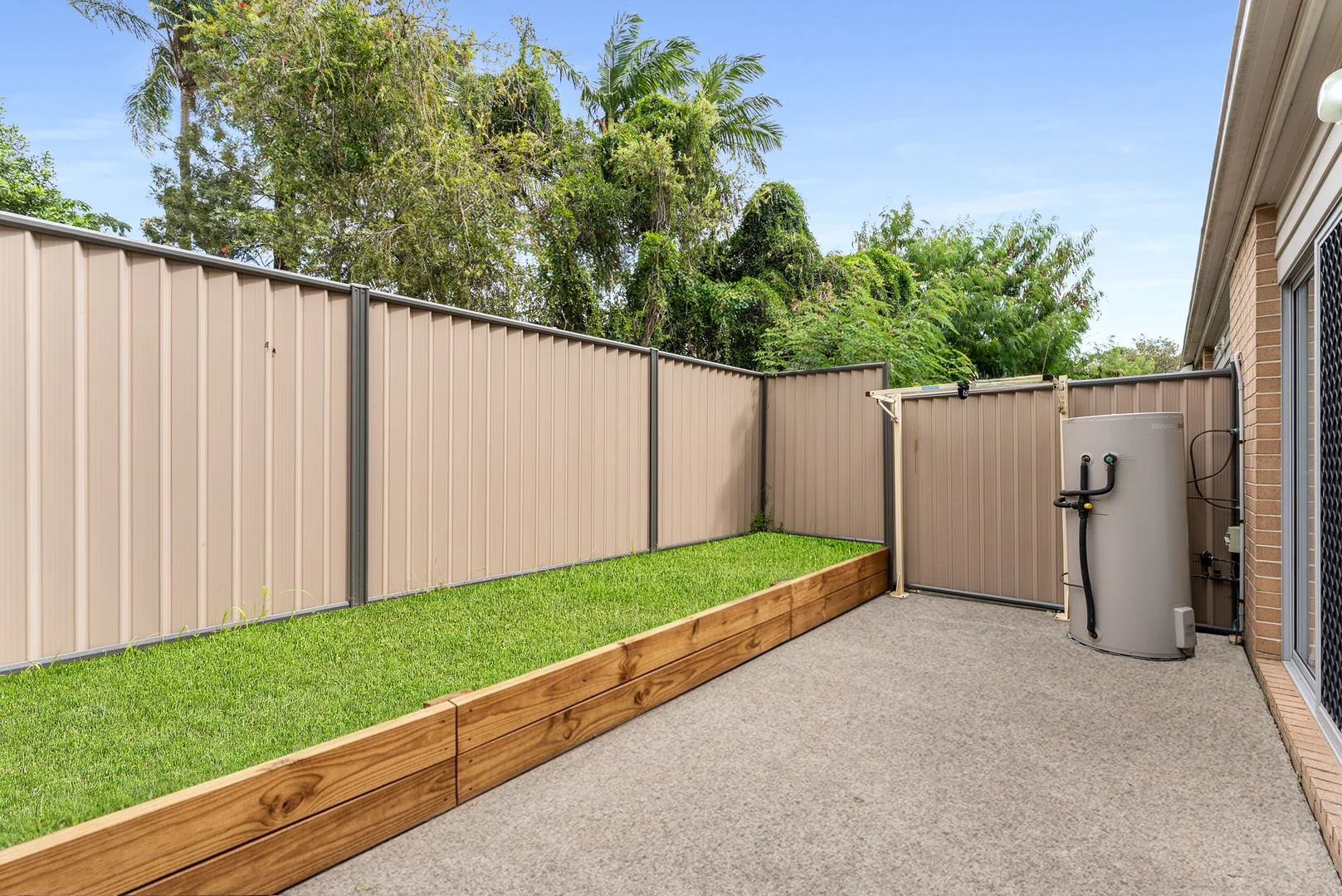Additional image 16 of 24/29-33 Juers Street, Kingston QLD 4114