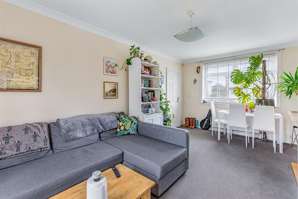 Additional image 3 of 3 bed semi-detached house for saleWyvil Crescent, Ilkley LS29