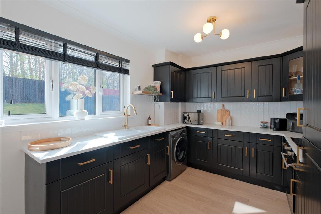 Additional image 6 of 2 bed semi-detached house for saleLedvinka Crescent, Hamilton ML3