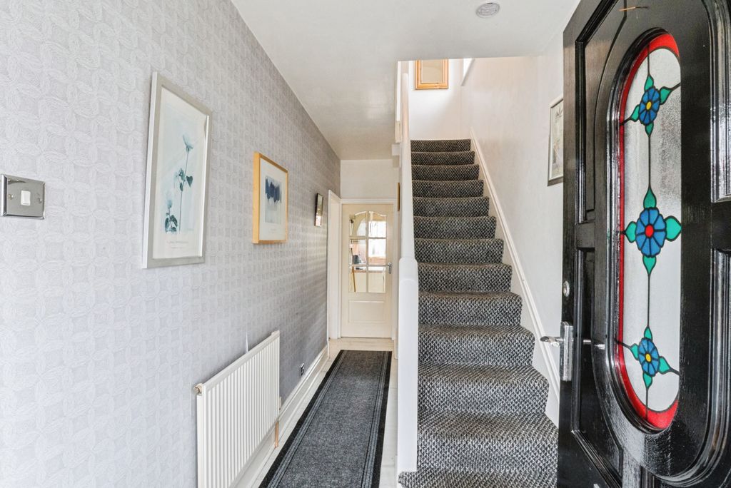 Additional image 2 of 3 bed semi-detached house for saleLyddesdale Avenue, Thornton-Cleveleys FY5