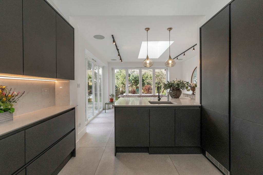 Additional image 6 of 5 bed detached house for saleCambridge Road, Bromley BR1