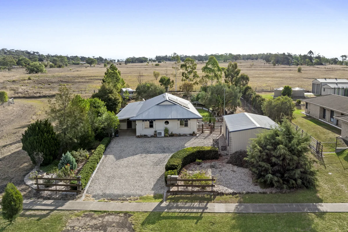 12 Curlew Street, Meringandan West QLD 4352
