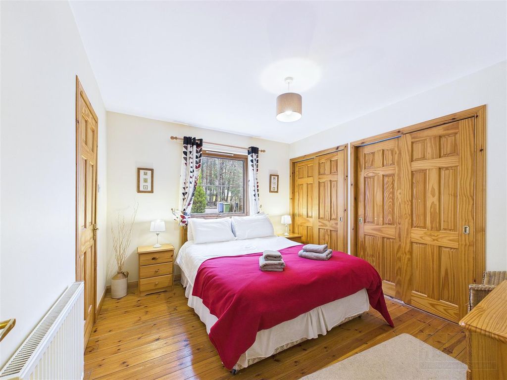 Additional image 7 of 5 bed detached house for saleWoodland Lodge, 9 Kinchurdy Road, Boat Of Garten PH24