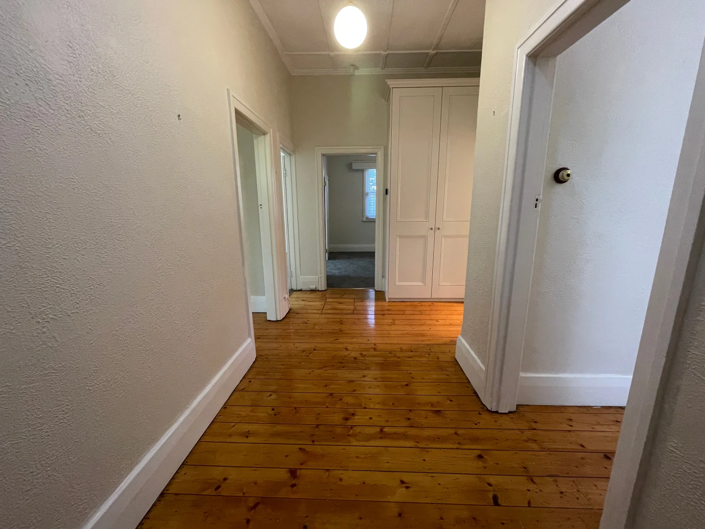 93 The Crescent, Ascot Vale VIC 3032 photo 4