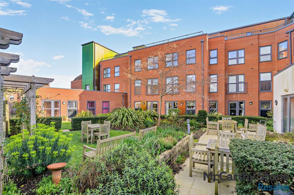 Additional image 12 of 1 bed flat for saleBlake Court, Northgate, Bridgwater TA6