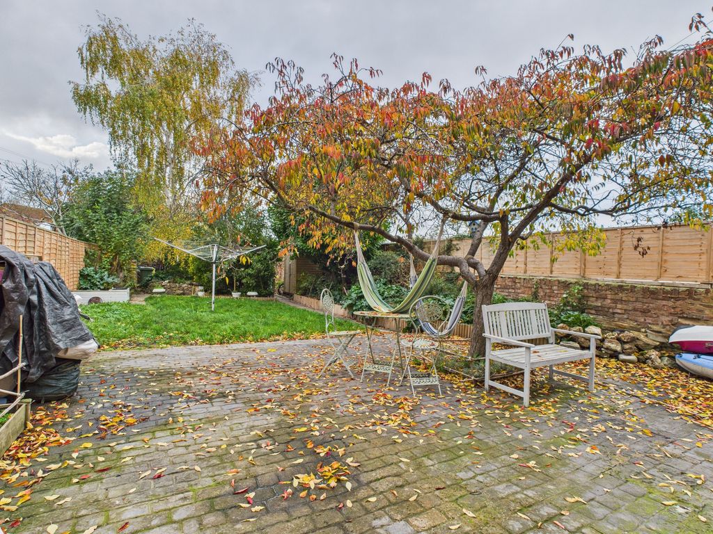Additional image 21 of 5 bed semi-detached house for saleTaunton Road, Bridgwater TA6