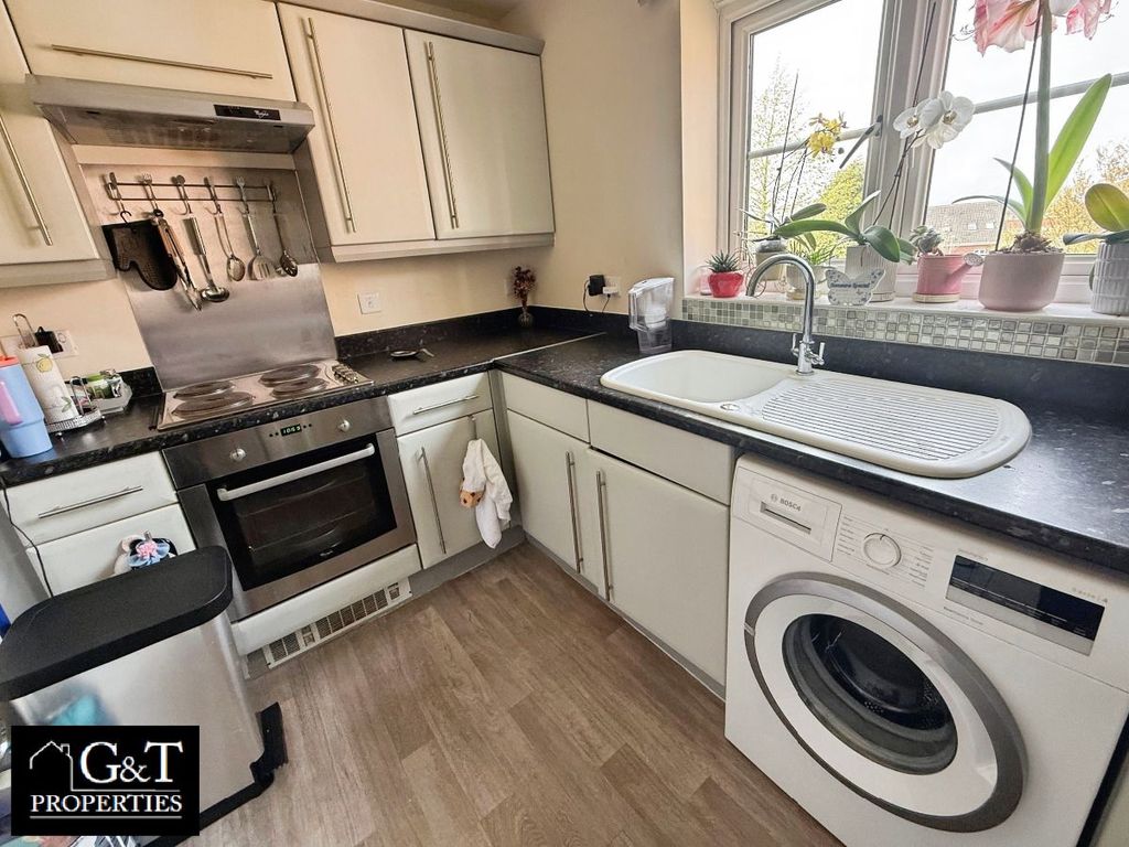 Additional image 6 of 2 bed flat for saleThe Breeze, Brierley Hill DY5
