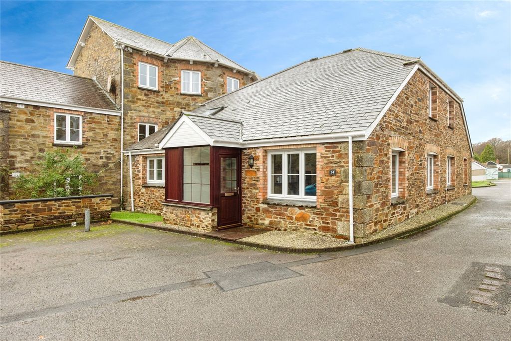 Additional image 9 of 3 bed maisonette for saleCastle Hill Court, Cross Lane, Bodmin, Cornwall PL31