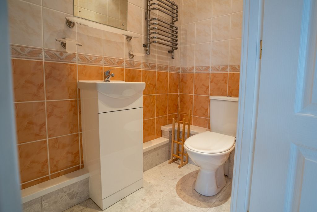 Additional image 16 of 6 bed detached house for saleJenks Orchard New Road Bromyard, Herefordshire HR7