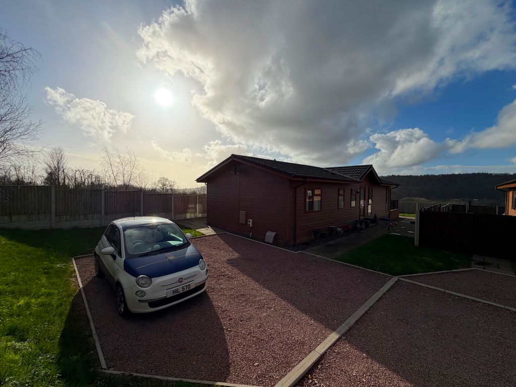 2 bed mobile/park home for saleValley View Park, Newnham Road, Blakeney GL15