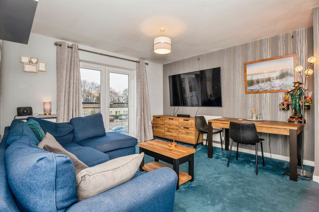 Additional image 2 of 2 bed flat for saleHill View Road, Malvern WR14