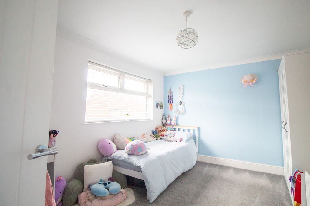 Additional image 11 of 3 bed semi-detached house for saleTamar Grove, Hull HU8