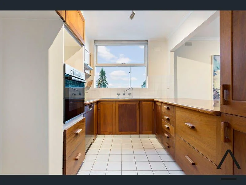 Additional image 6 of 2/43-44 Marine Parade, St Kilda VIC 3182