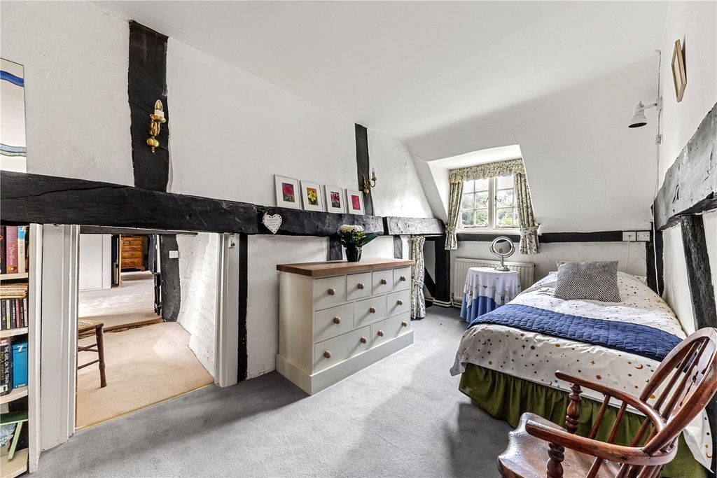 Additional image 18 of 5 bed detached house for saleCradle Lane, Dockenfield, Hampshire GU35