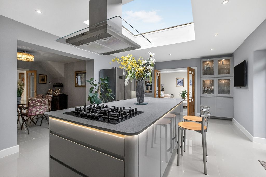Additional image 2 of 4 bed detached house for salePenrith Road, Bournemouth BH5
