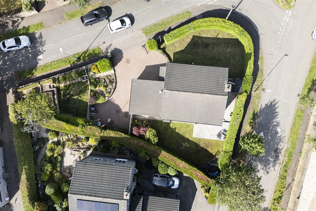 Additional image 4 of 4 bed detached house for saleDaisy Road, Brighouse HD6