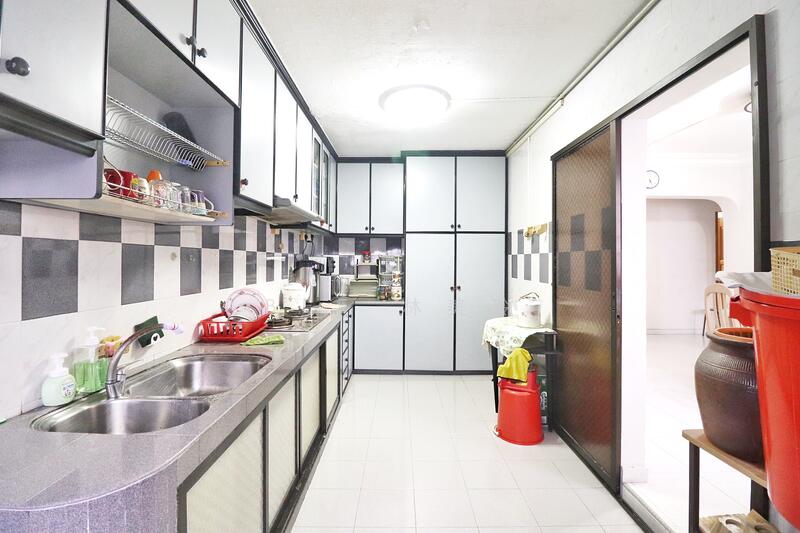 Additional image 8 of 14 Eunos Crescent