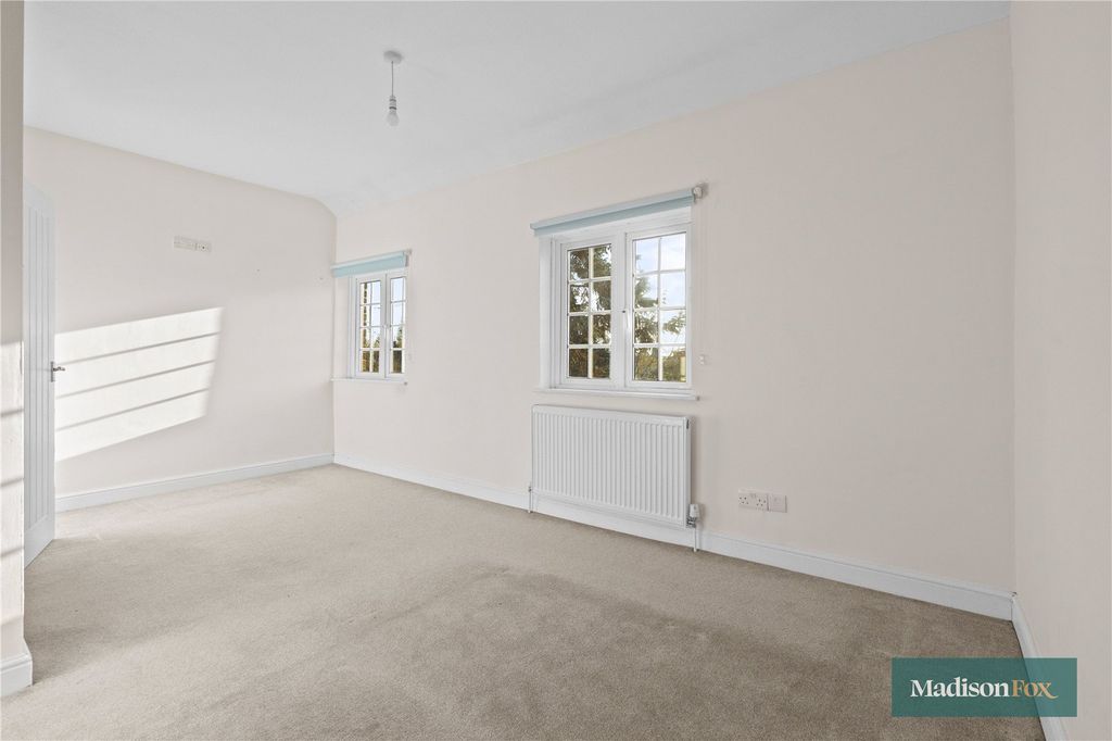 Additional image 13 of 2 bed end terrace house for saleForest Road, Ilford IG6