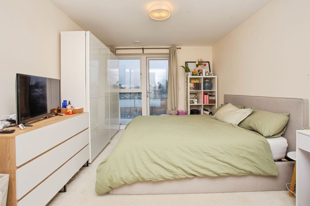 Additional image 16 of 2 bed flat for saleManor Way, Borehamwood WD6