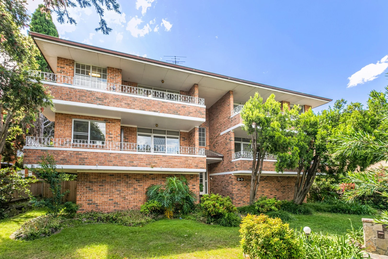 5/3-5 Shaftesbury Street, Carlton NSW 2218