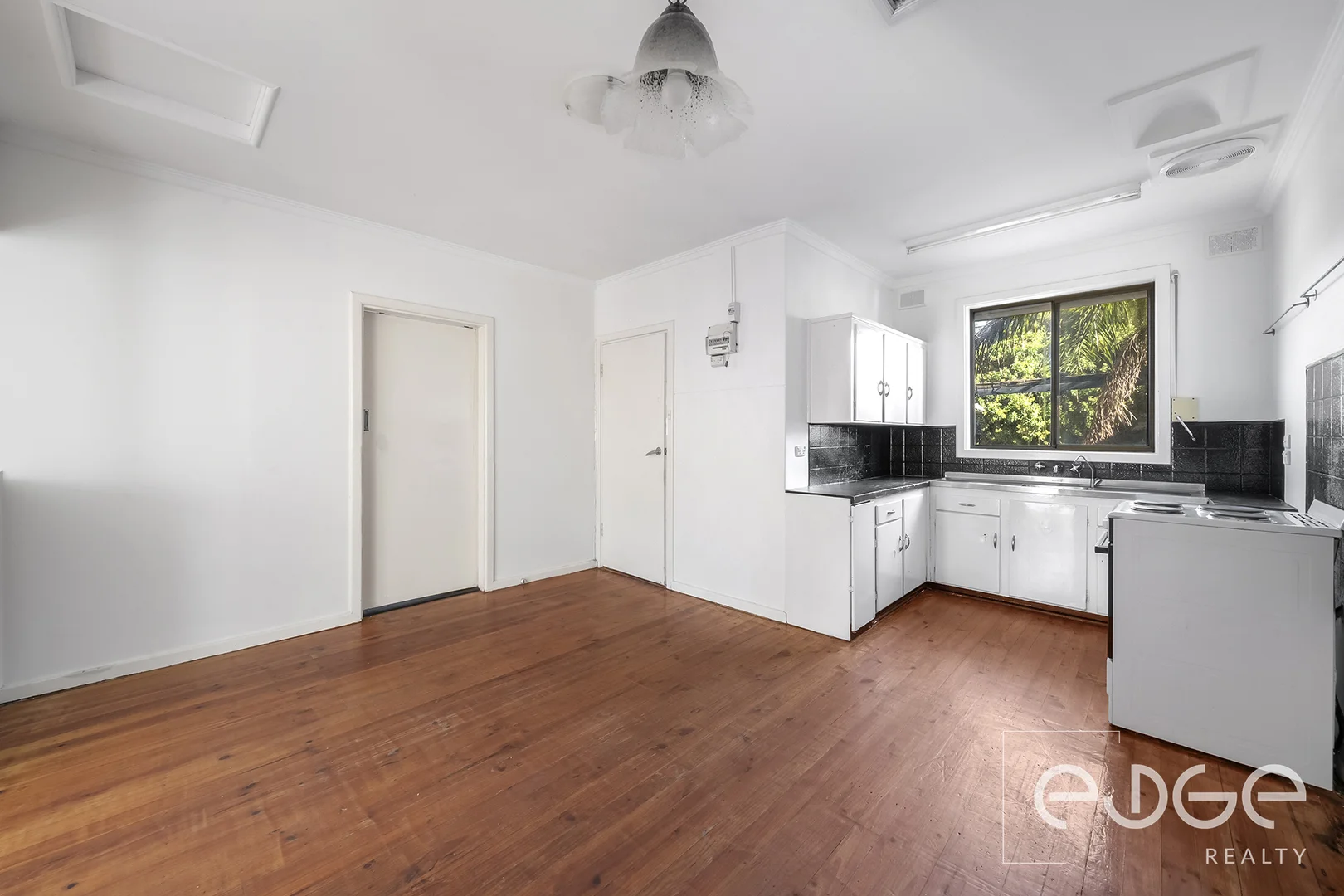 3 Longbridge Road, Davoren Park SA 5113 photo 3