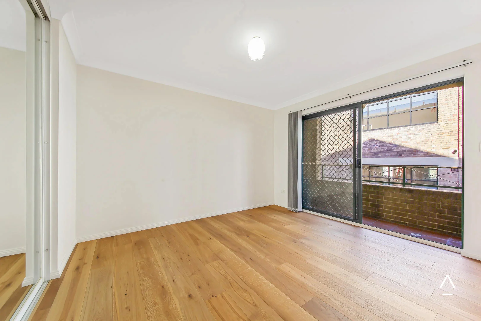 9/39 Dangar Place, Chippendale NSW 2008 photo 3