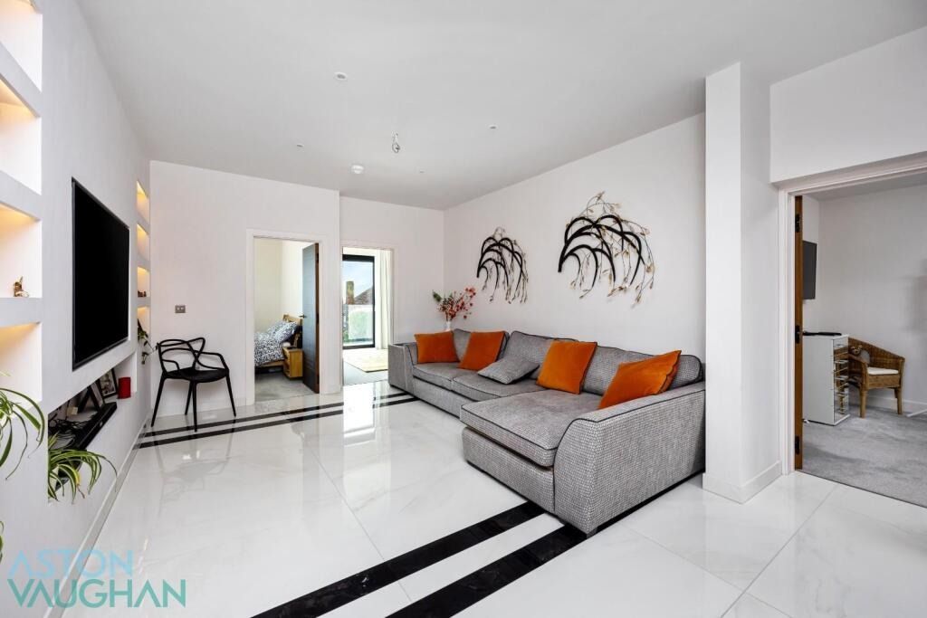 Additional image 43 of 6 bed detached house for saleRoedean Road, Brighton BN2