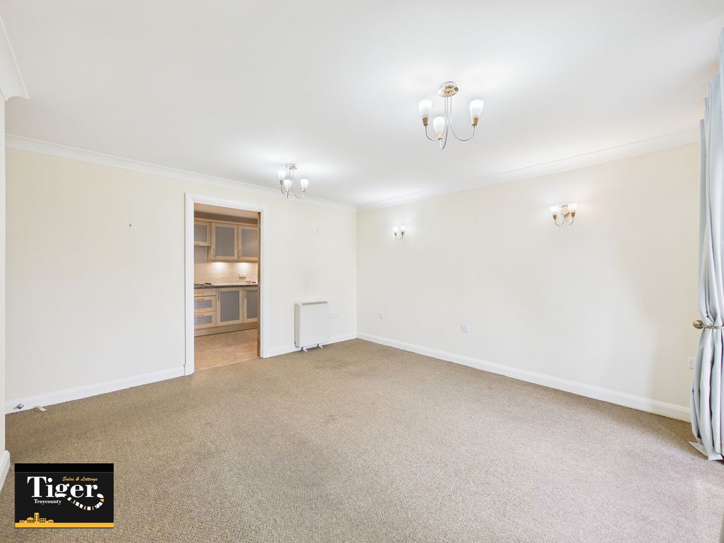 Additional image 4 of 2 bed flat for saleNewton Drive, Blackpool FY3