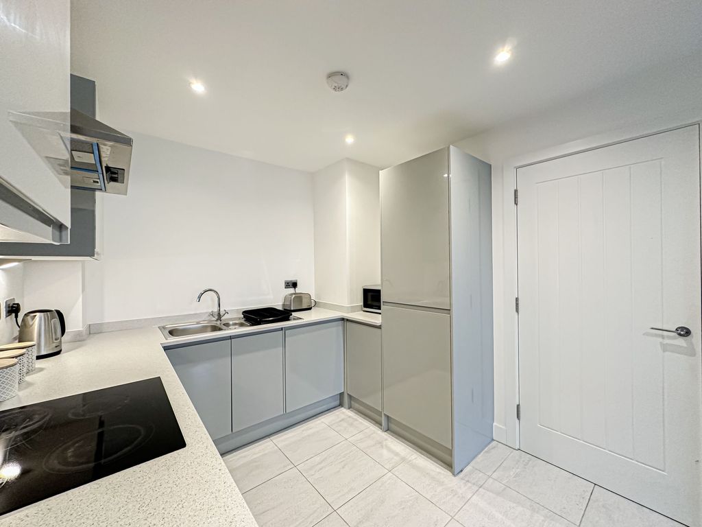 Additional image 7 of 1 bed flat for saleGospel Heights, Radnor Avenue, Heswall CH60