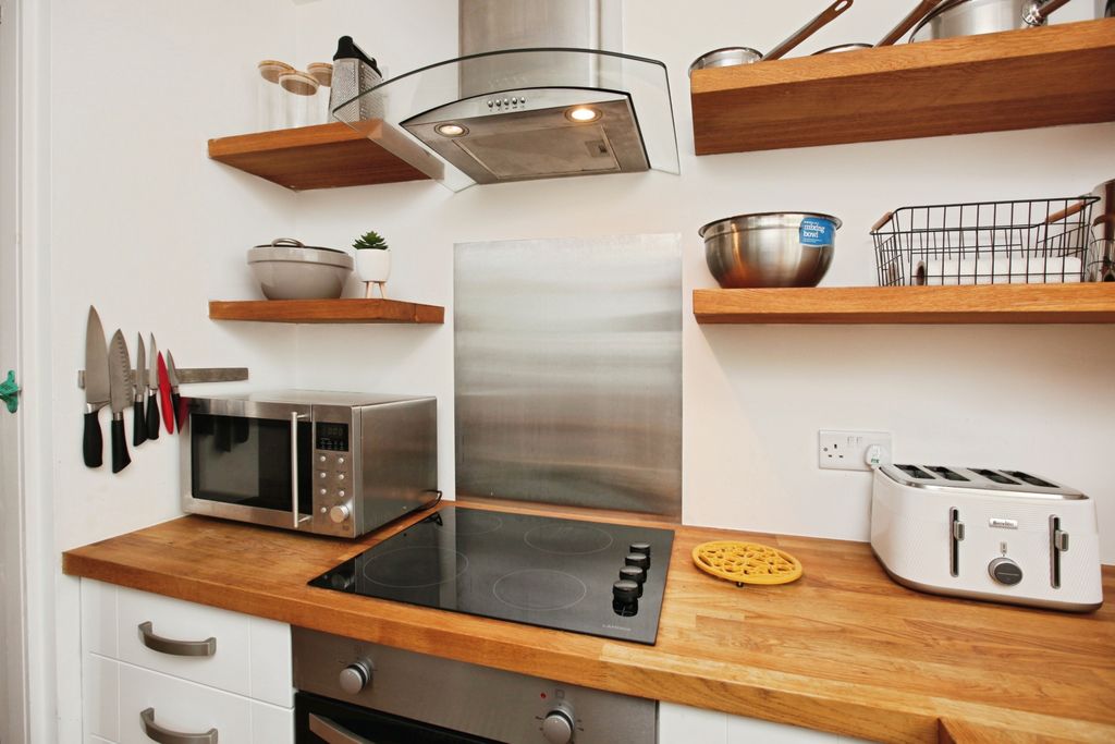 Additional image 10 of 2 bed flat for saleFishcombe Road, Brixham TQ5