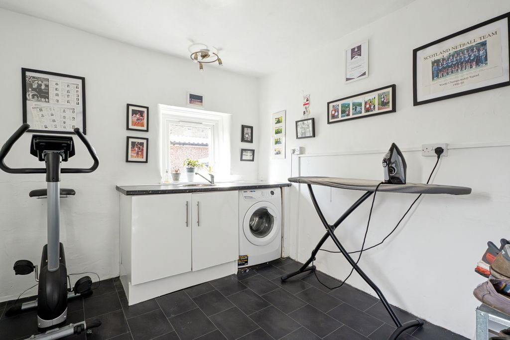 Additional image 18 of 5 bed detached house for saleDouglas Drive, Cambuslang, Glasgow G72