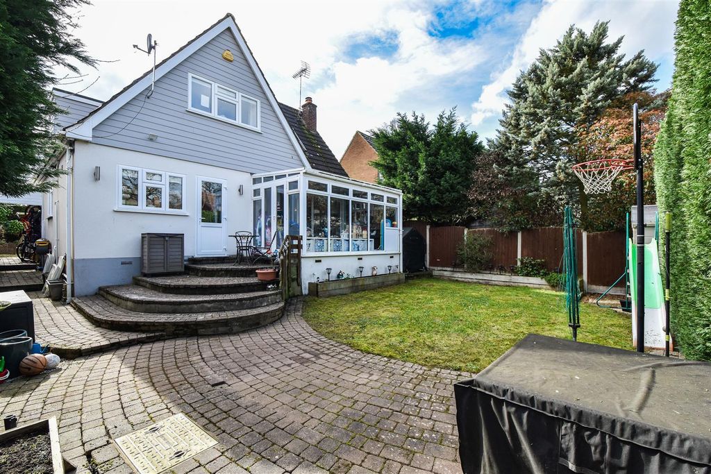 Additional image 19 of 4 bed detached house for saleThe Gardens, Doddinghurst, Brentwood CM15