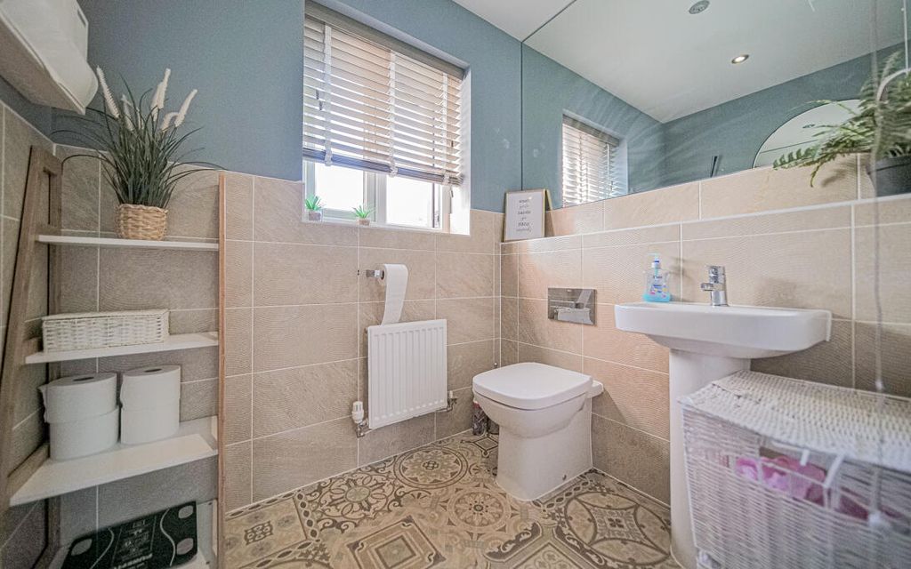 Additional image 9 of 4 bed detached house for saleRennie Crescent, Melksham SN12